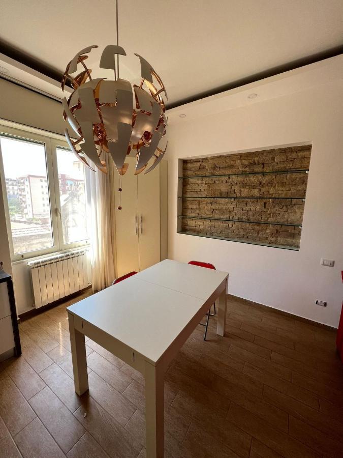 Bibi House Apartment Nocera Inferiore Bagian luar foto
