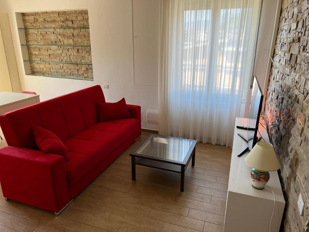 Bibi House Apartment Nocera Inferiore Bagian luar foto