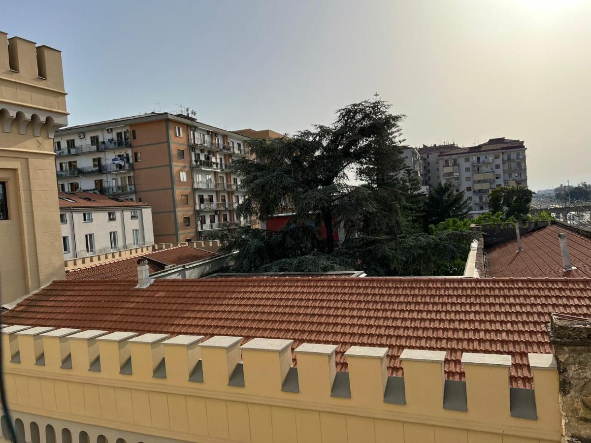 Bibi House Apartment Nocera Inferiore Bagian luar foto
